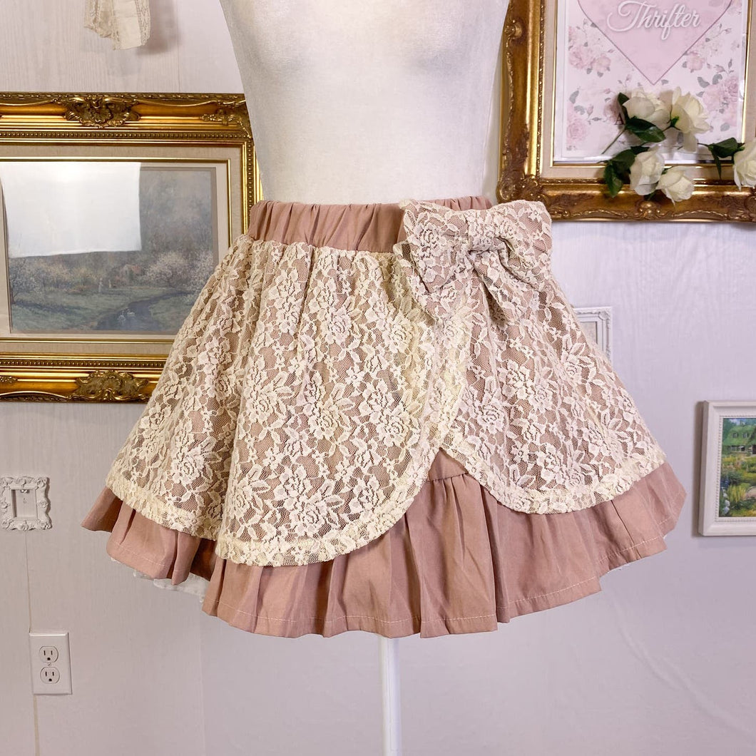 penderie liz lisa curtain lace miniskirt with bow pin 1728